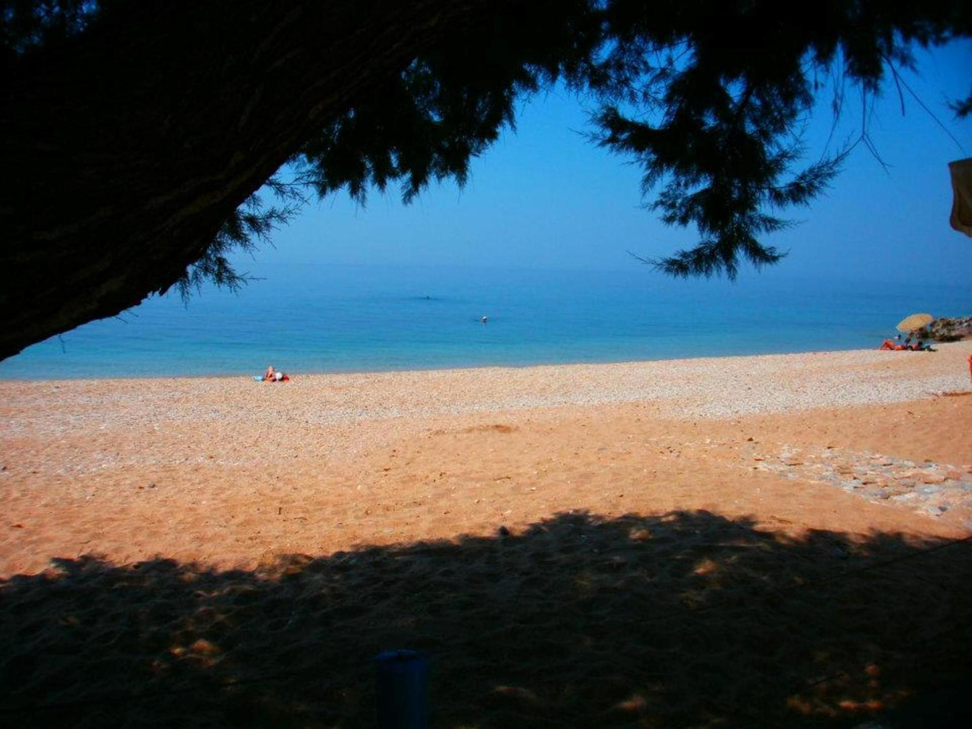 Pano Sto Kyma Studios Plomari Luaran gambar